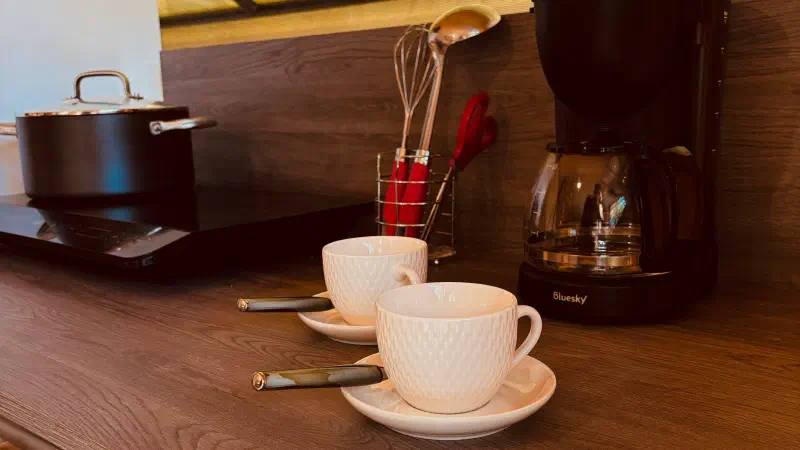 vue cuisine lodge masaai 4PL avec 2 cafés